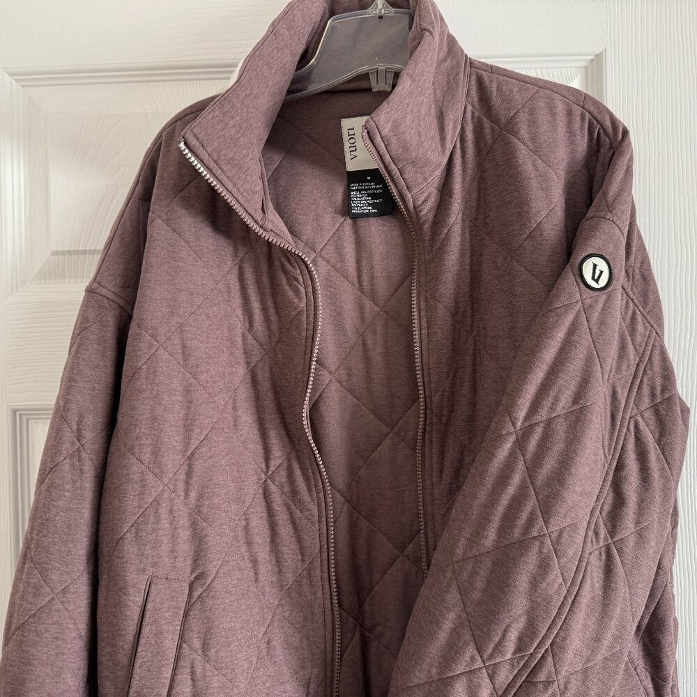 Vuori Halo Insulated Jacket // Hazel // Size M // EUC